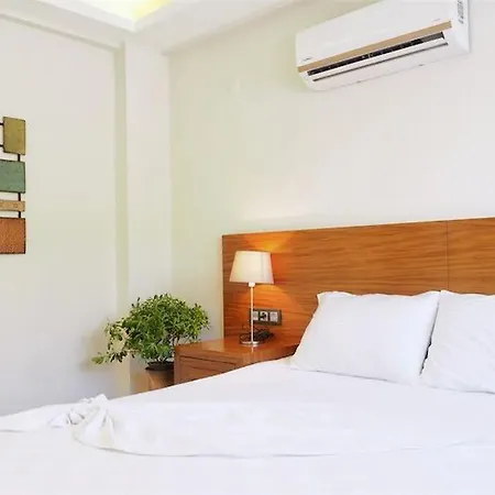 Erta Soyak Alacati Cesme
